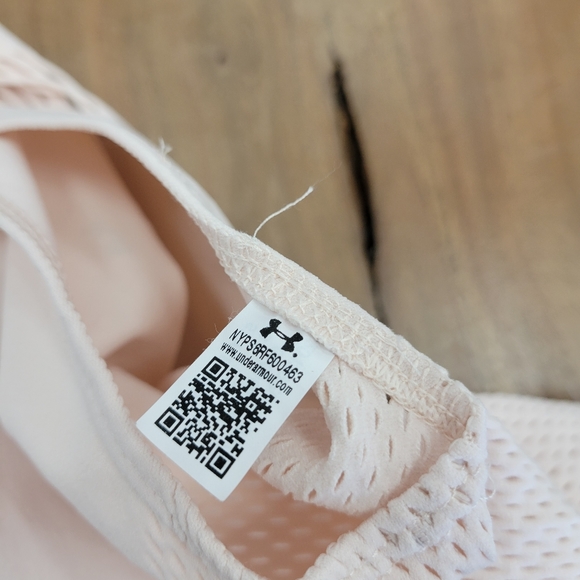 Under Armour Crop Top Heat Gear - Picture 7 of 8